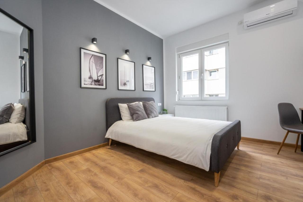 Relax Apartament In Piata Universitatii Βουκουρέστι Εξωτερικό φωτογραφία