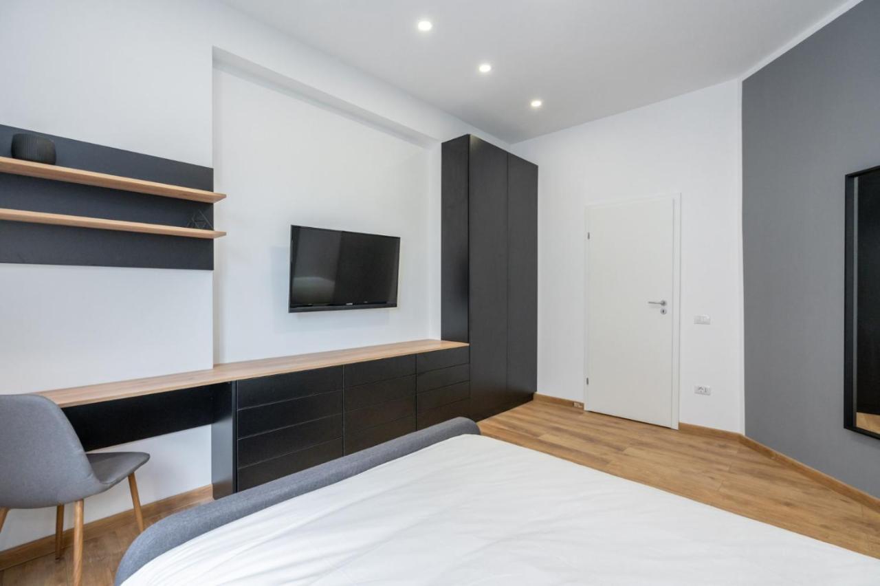 Relax Apartament In Piata Universitatii Βουκουρέστι Εξωτερικό φωτογραφία